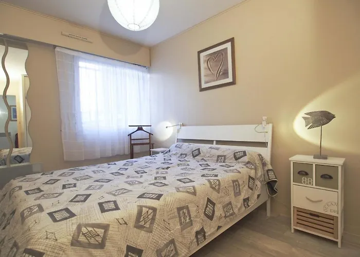 公寓 Renove Front De Aux Sables D'olonne - Fr-1-92-650 莱萨布勒-多洛讷