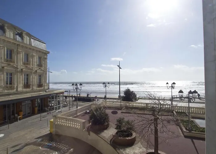 公寓 Renove Front De Aux Sables D'olonne - Fr-1-92-650 莱萨布勒-多洛讷